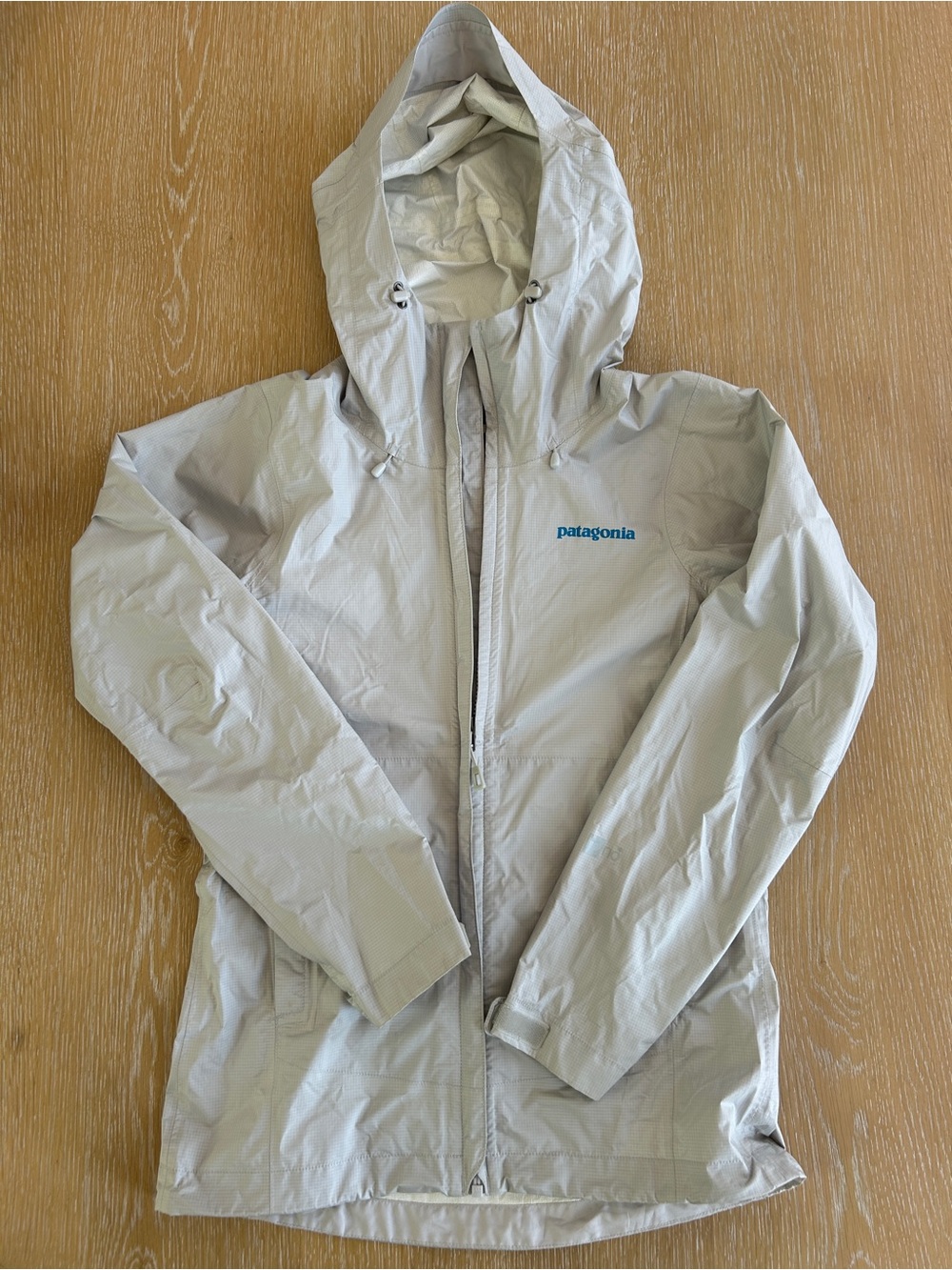 Patagonia Women’s Torrentshell H2No Rain Jacket Light Gray XS